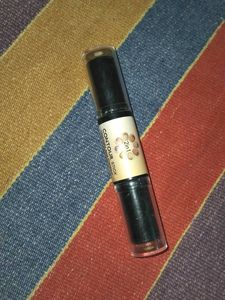 2-in-1 Contour Stick