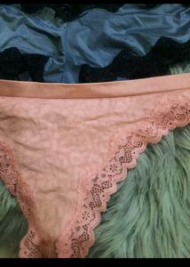 Victoria&#39;s Secret Panties - 3 Pack