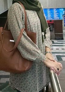 Modest Top