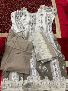 Elegant white Kurta Set