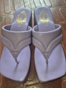 Like NEW: Shoetopia Lavender Flats 37 EURO