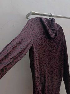 Leopard Print Turtleneck Top