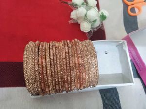 Sparkling Gold Bangle Set