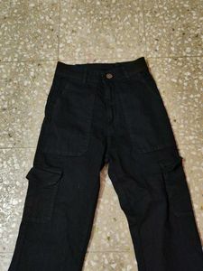 Black cargo jeans
