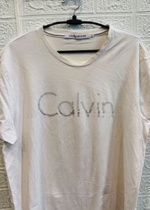 🇬🇧 Calvin Klein Imported Tshirt
