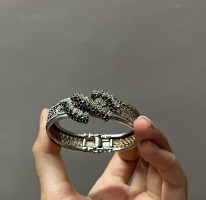 Bracelet ( free size )