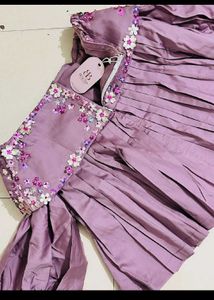 beyond brand new Floral One-Shoulder Top