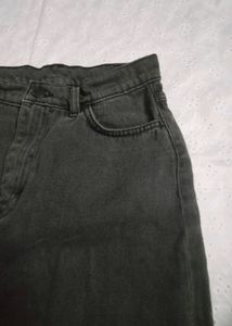 mini skirt