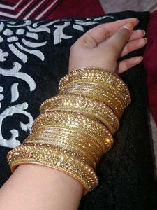 Golden Bangle Set