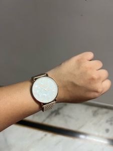 Joker &amp; Witch Rose Gold Metal Strap Watch