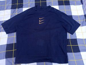Nike T-Shirt