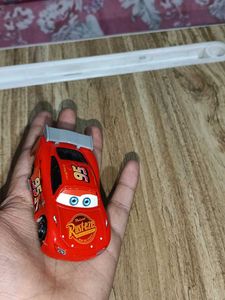 Disney Pixar Cars Lightning McQueen Diecast