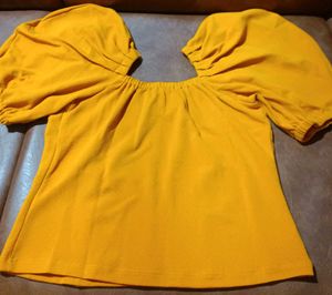 Dressberry Sweetheart Neck Puff Sleeve Top