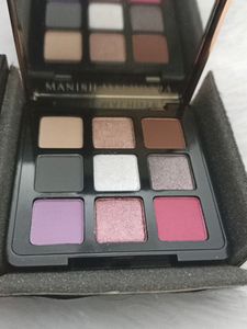 😱Manish Malhotra Eyeshadow Palette!!!