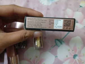 ( combo / individual)RONZILLE Metallic Eyeshadow