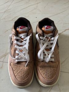 NIKE LOW DUNK COT AND CORK EDITION