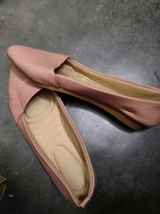 Rose Quilted Pointed-Toe Flats