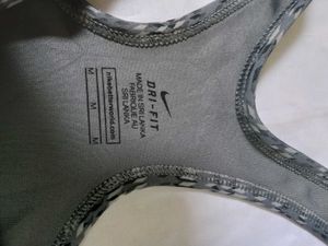 Nike Pro Sports Bra