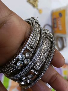 AD Bangle Set