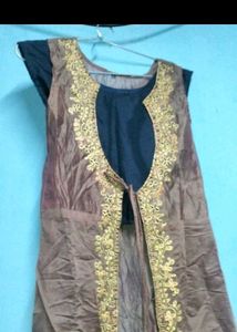 Elegant Embroidered Ethnic Jacket