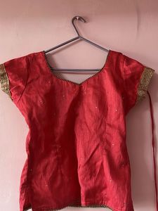 Lehanga Set With Blouse,Bottom And Shawl