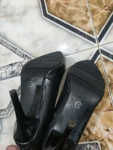 Black Boots