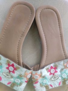 Zudio Flats