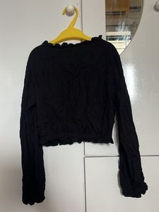 Black Bird Print Crop Top