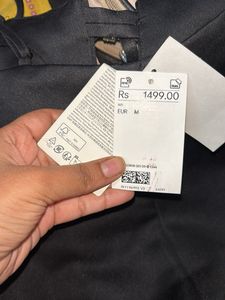 H&amp;M hot dress black