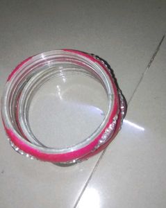 Red Rhinestone Pink lac Bangle Set