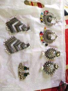 Beautiful Earrings 😍set