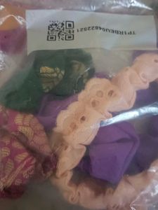 Colorful Scrunchie Set (4 Pieces)