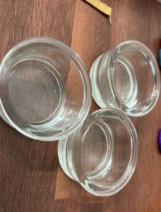 4 Small Glass Bowls