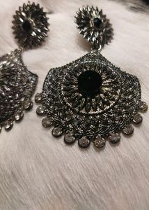 Latest Earrings