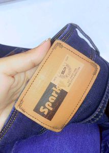 Men&#39;s Jeans