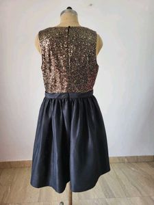 🖤 Sparkly Party Dress