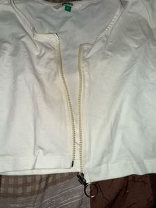 Stylish White Cropped Jacket