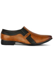 Moccasin Shoes (Size: 8 India/UK)