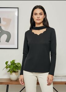 Chic Cutout Long Sleeve Top