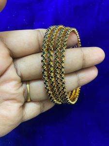 Golden Bangle Set