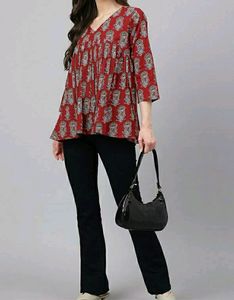 Janasya Maroon Floral flared Top(SIZE S)