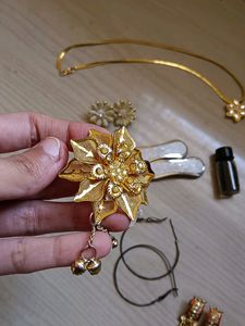 Earrings, Brotch,Hair Clips, Pendant,Eye Sparkl