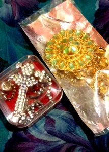 Combo Pack Of Hair Clip &Brooches