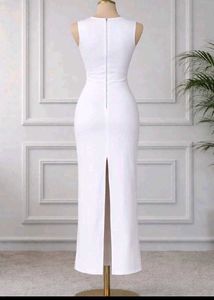 Elegant White Bodycon Dress