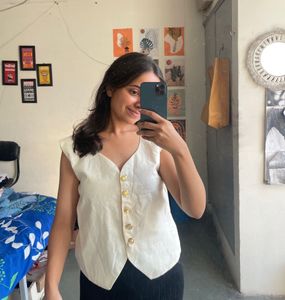 Vintage-Inspired Button-Down Vest