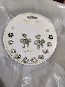 7 Pair Of Studs Earings