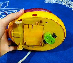 Chicken Toy with Eggs