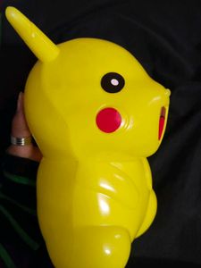Pikachu piggy Bank 🏦