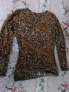 High quality top.. woolen, velvet and polyester