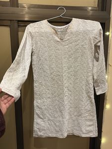 Elegant White Embroidered Kurta